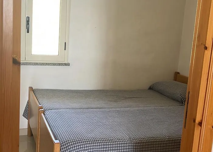 Le Con Piscina Idromassaggio, Capo Vaticano 公寓 里卡迪