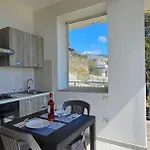 Le Con Piscina Idromassaggio, Capo Vaticano Рикади