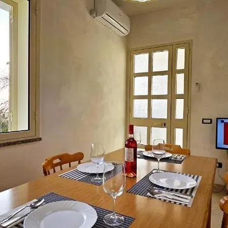 Le Con Piscina Idromassaggio, Capo Vaticano Apartment *