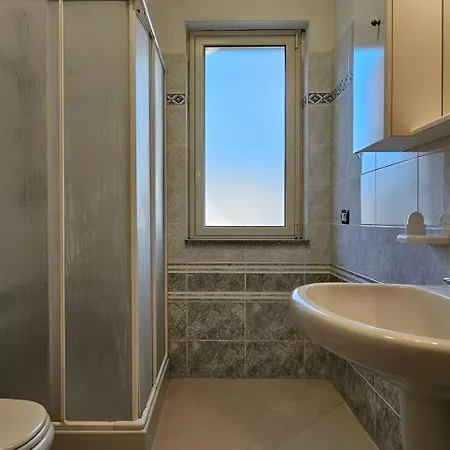 Le Con Piscina Idromassaggio, Capo Vaticano 아파트 리카디
