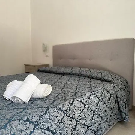 Le Con Piscina Idromassaggio, Capo Vaticano * Ricadi