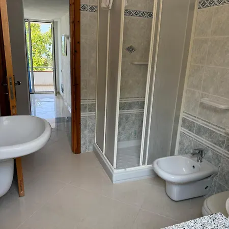 Le Con Piscina Idromassaggio, Capo Vaticano Appartement *