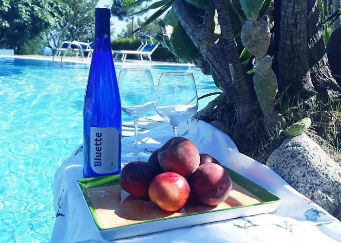 Lejlighed Le Con Piscina Idromassaggio, Capo Vaticano *