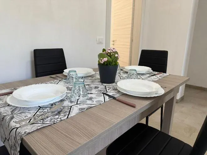 Le Con Piscina Idromassaggio, Capo Vaticano Ricadi