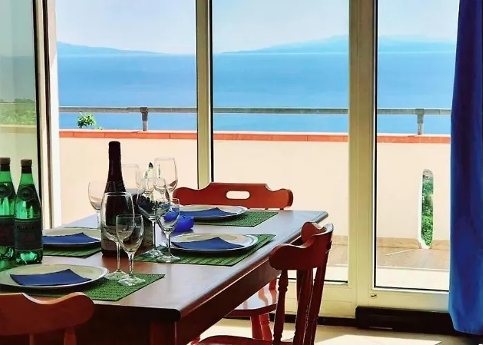 Lejlighed Le Con Piscina Idromassaggio, Capo Vaticano Ricadi