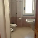 Le Con Piscina Idromassaggio, Capo Vaticano *