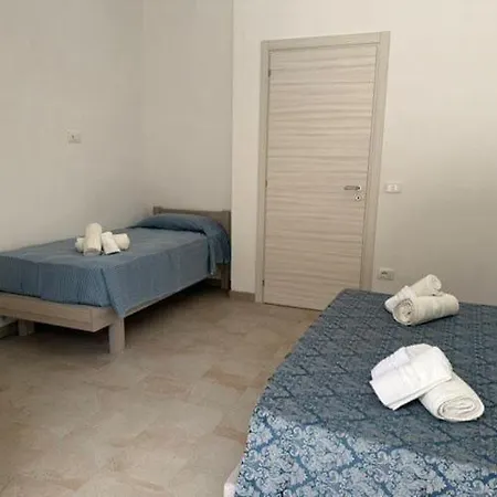 Le Con Piscina Idromassaggio, Capo Vaticano Apartment