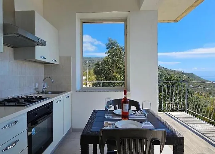 Appartement Le Con Piscina Idromassaggio, Capo Vaticano